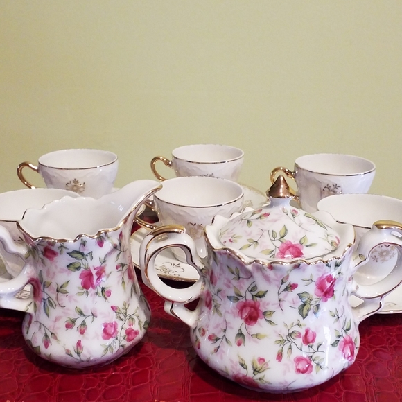Lefton China Hand Painted Sugar and Cremer Set - Picture 7 of 14